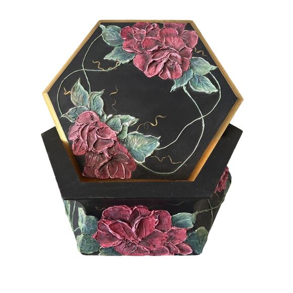 Handcrafted Vintage Keepsake Box Hand Painted /dimensional Roses Gorgeous!! - Picture 3 of 7